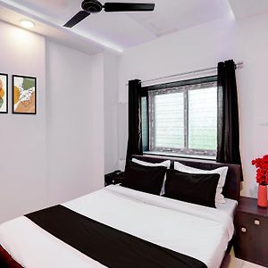 Super Hotel O Manish Nagar